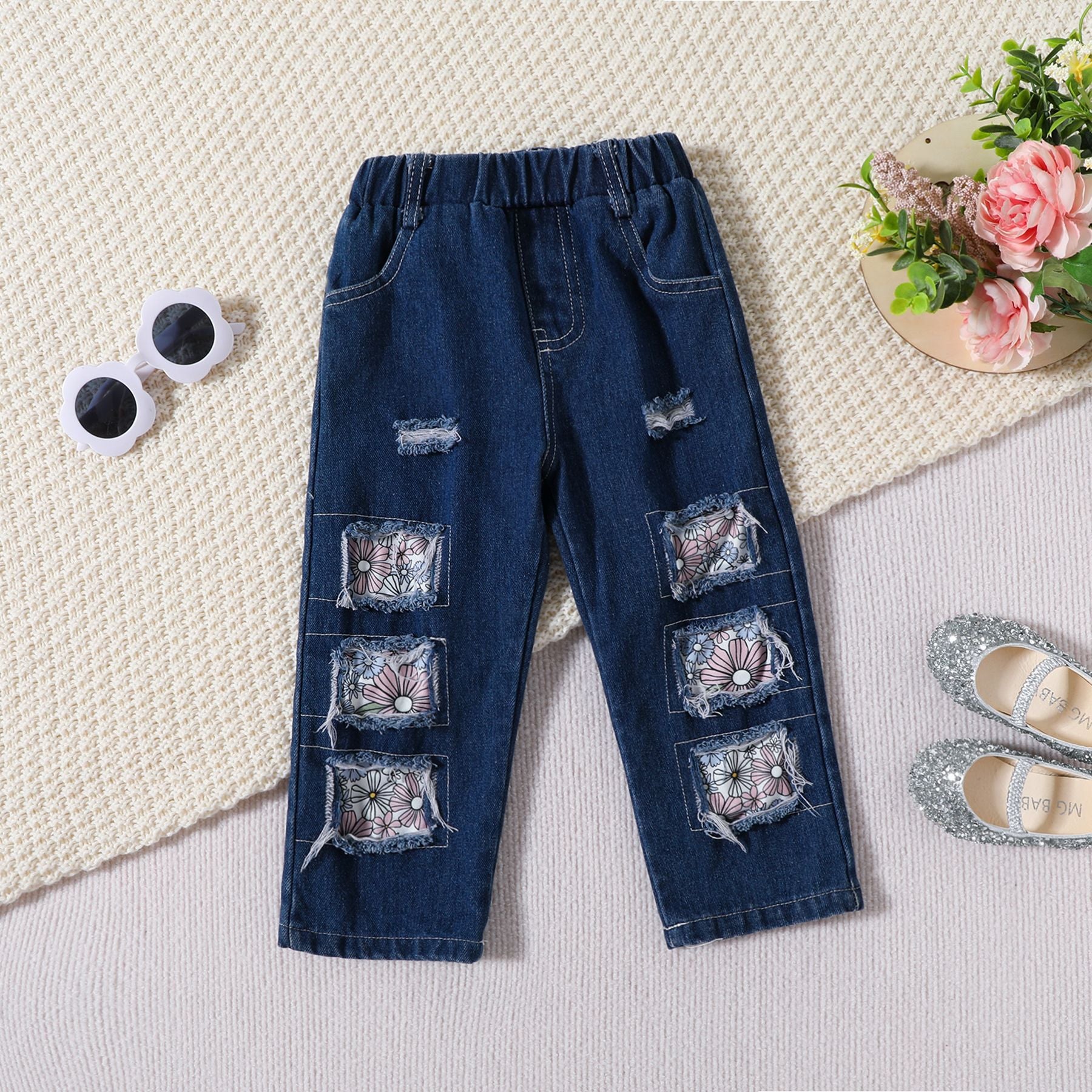 Wholesale of Solid Color Cotton Drawstring Tops and Personalized Jeans Sets